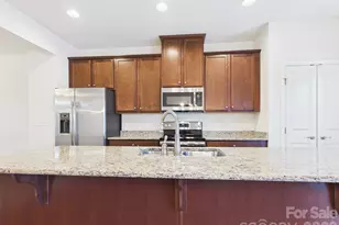 2440 Mariners Cove Ln, Denver, NC 28037 - Photo 4