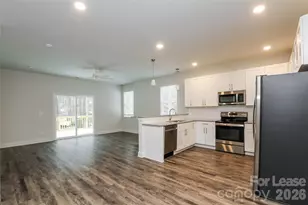 2611 Caroline St, Statesville, NC 28625 - Photo 6