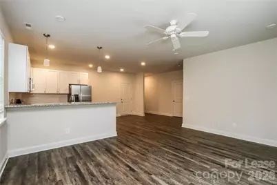 2611 Caroline Street, Statesville, NC 28625 - Photo 4