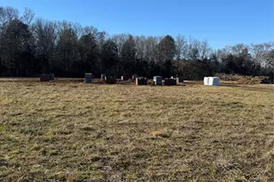 2423 E Chapel Rd, Rock Hill, SC 29730 - Photo 10