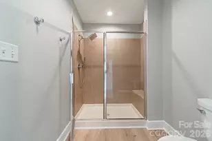 333 W Trade St, Charlotte, NC 28202 - Photo 16