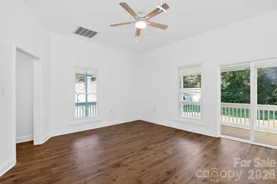 110 Wells Street, Kings Mountain, NC 28086 - Photo 6