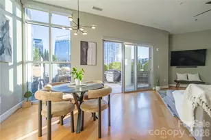 333 W Trade Street W, Charlotte, NC 28202 - Photo 4