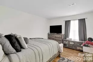 2911 Iron Gate Ln, Charlotte, NC 28212 - Photo 12