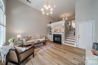 4941 S Hill View Drive, Charlotte, NC 28210 - Photo 2