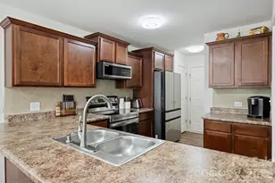 5242 Crystal Lakes Dr, Rock Hill, SC 29732 - Photo 14