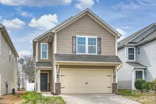 5242 Crystal Lakes Dr, Rock Hill, SC 29732 - Photo 2