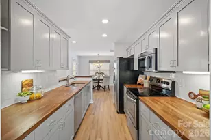 132 Ashwood Ln, Mooresville, NC 28117 - Photo 6