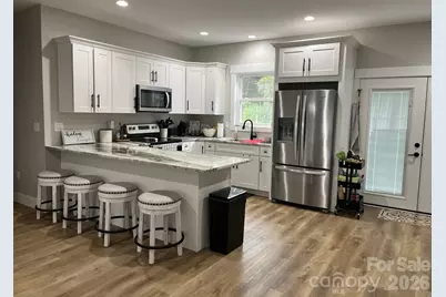 4050 Fairview Drive #9, Maiden, NC 28650 - Photo 4