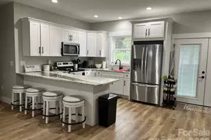 4050 Fairview Dr, Maiden, NC 28650 - Photo 4