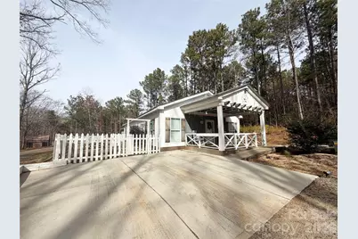 619 Hubbard Drive, Lancaster, SC 29720 - Photo 8