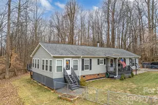 230 Hickory Nut Dr, Statesville, NC 28677 - Photo 2