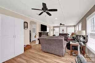 230 Hickory Nut Dr, Statesville, NC 28677 - Photo 22