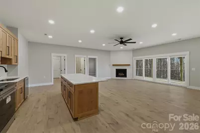 291 Table Rock Trace NW, Valdese, NC 28690 - Photo 32