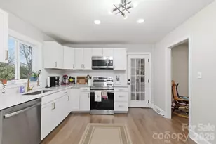 3430 Meredith Ave, Charlotte, NC 28208 - Photo 2