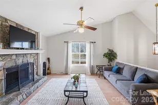6530 Thamesmead Ln, Mint Hill, NC 28227 - Photo 2