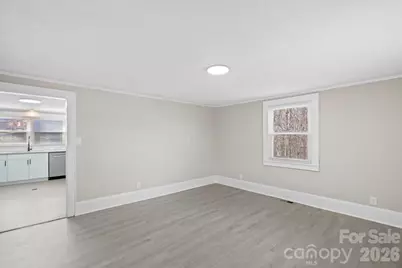 2217 Old Shelby Road, Hickory, NC 28602 - Photo 8