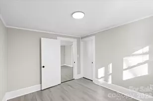 2217 Old Shelby Rd, Hickory, NC 28602 - Photo 16