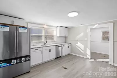 2217 Old Shelby Road, Hickory, NC 28602 - Photo 10