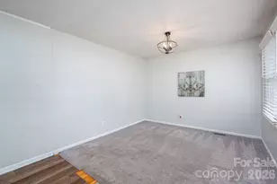 708 Noles Dr, Mount Holly, NC 28120 - Photo 4