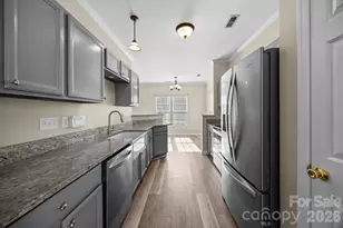 12353 Jessica Pl, Charlotte, NC 28269 - Photo 6