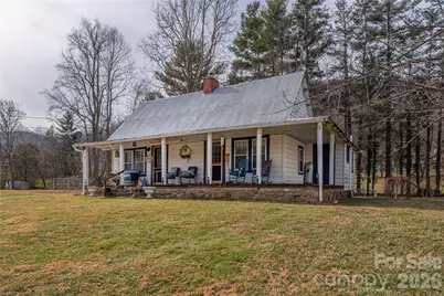 1496 Allens Creek Road, Waynesville, NC 28786 - Photo 2