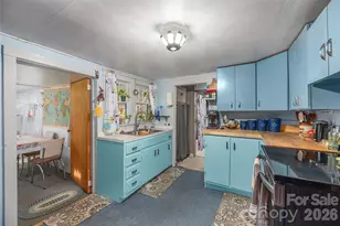 1496 Allens Creek Rd, Waynesville, NC 28786 - Photo 10