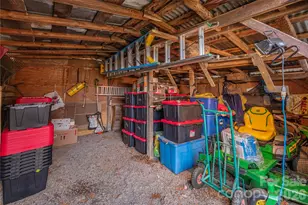 1496 Allens Creek Rd, Waynesville, NC 28786 - Photo 18