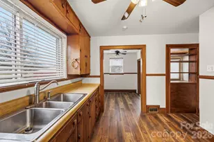 1001 W Clemmonsville Rd, Winston Salem, NC 27127 - Photo 18