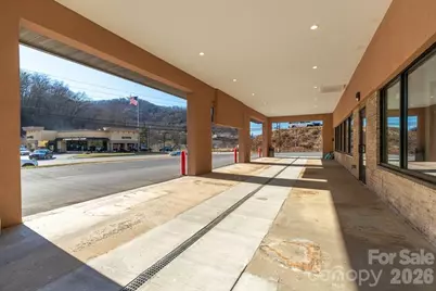 307 E Main Street, Sylva, NC 28779 - Photo 14