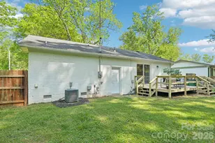 3000 Dunlavin Way, Charlotte, NC 28205 - Photo 30