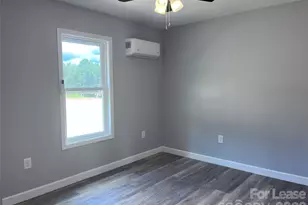 321 Pitts St, Morganton, NC 28655 - Photo 4