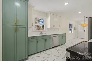 416 Old Mountain Rd, Statesville, NC 28677 - Photo 4