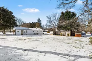 416 Old Mountain Rd, Statesville, NC 28677 - Photo 14