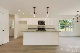 1139 Oconee Ave, Rock Hill, SC 29732 - Photo 6