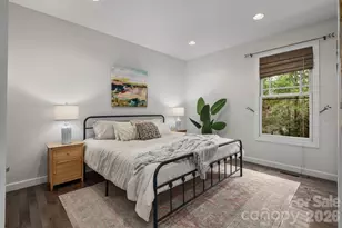 86 Oak Hollow Dr, Asheville, NC 28805 - Photo 22