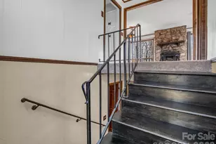 177 Tsisqua Cir, Brevard, NC 28712 - Photo 10