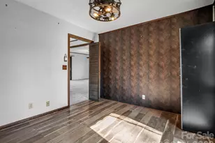 177 Tsisqua Cir, Brevard, NC 28712 - Photo 26