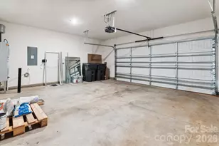 13210 Kenworth Rd, Charlotte, NC 28278 - Photo 32