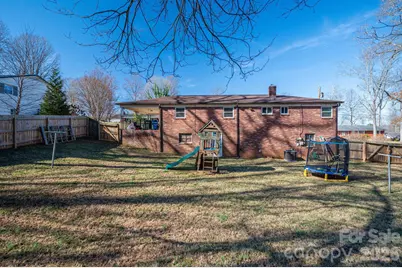 1966 13th Street NE, Hickory, NC 28601 - Photo 38
