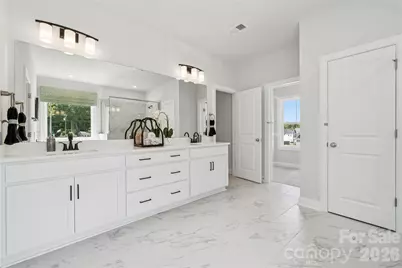 112 Coronado Avenue, Matthews, NC 28104 - Photo 8