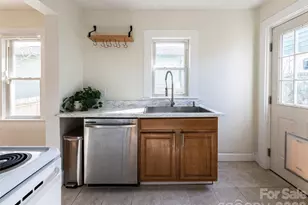 45 Olive St, Asheville, NC 28801 - Photo 18