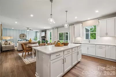 108 Coronado Avenue, Matthews, NC 28104 - Photo 8