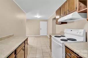 229 Riverhills Dr, Forest City, NC 28043 - Photo 16