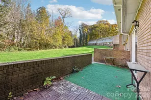 1334 Briar Creek Rd, Charlotte, NC 28205 - Photo 28