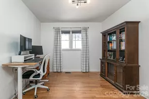 110 Shelton St, Waynesville, NC 28786 - Photo 16