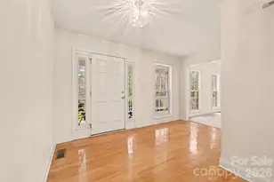 6619 Loblolly Cir, Waxhaw, NC 28173 - Photo 4