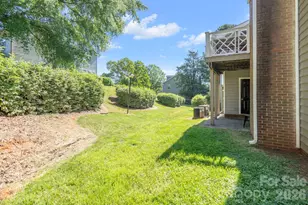 2834 Iron Gate Ln, Charlotte, NC 28212 - Photo 24