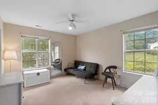 2834 Iron Gate Ln, Charlotte, NC 28212 - Photo 16