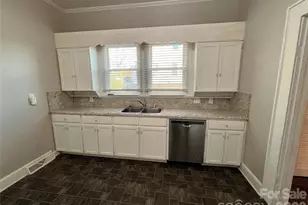 203 E Cannon Ave, Albemarle, NC 28001 - Photo 14